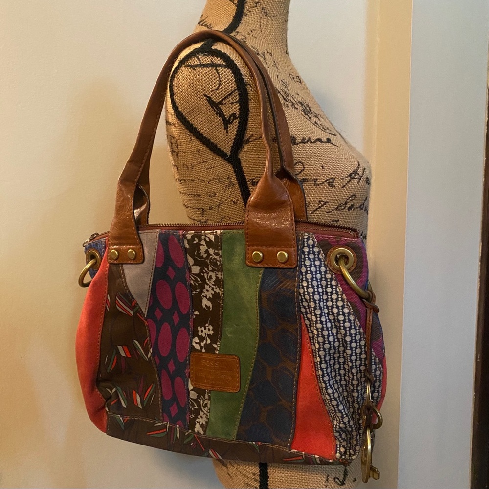 Fossil purse